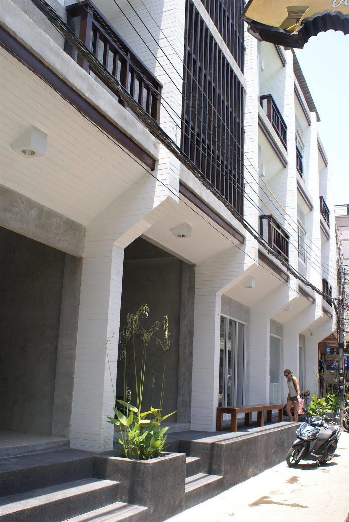 Ban'S Avenue Guesthouse Ko Tao Exterior foto